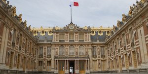 Εδιωξαν από τις Βερσαλίες μία ιστορικό τέχνης (Φωτογραφία: AP/ Francois Mori)