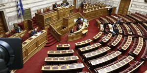 Αναδρομικά θα πάρουν συνταξιούχοι βουλευτές (Φωτογραφία: EUROKINISSI/ΓΙΩΡΓΟΣ ΚΟΝΤΑΡΙΝΗΣ)