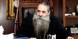 Ο Μητροπολίτης Πειραιώς και Φαλήρου Σεραφείμ/Φωτογραφία: Εurokinissi