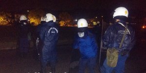 Επεσαν και κροτίδες κρότου λάμψεις