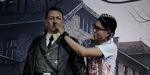 Σάλος με ομοίωμα του Χίτλερ σε μουσείο στην Ινδονησία (Φωτογραφία: Instagram)