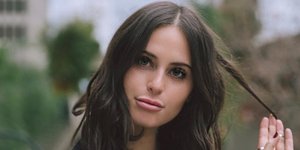 Instagram/Alexakdell
