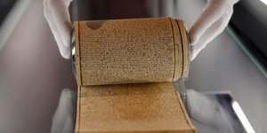 Το αριστούργημα του Μαρκήσιου ντε Σαντ «120 ημέρες στα Σόδομα». Φωτογραφία: AP