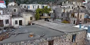 Εχει σήμερα 8 κατοίκους