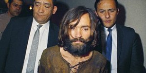 O διαβόητος serial killer κατά τη σύλληψή του το 1969 (Φωτογραφία: ΑΡ/αρχείο) 