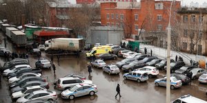 Συνελήφθη ο πρώην διευθυντής του εργοστασίου «Μενσεβίκ» (Φωτογραφία: AP Photo/Pavel Golovkin)