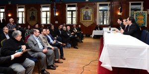 greeknewsonline.com/ Δημήτρης Πανάγος