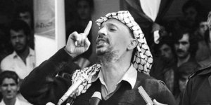 O Γιάσερ Αραφάτ σε ομιλία του στη Βηρυτό το 1978 (Φωτογραφία: ΑΡ/αρχείο)