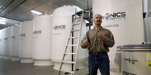 Ο διευθυντής του Ινστιτούτου Cryonics