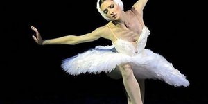 Ηρωίδα του ρομαντικού μυθιστορήματος «Η κυρία με τις καμέλιες»