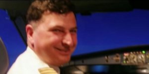 Ο πιλότος Μιχάλης Πουλικάκος που σώθηκε από την μακελείο στην Καμπούλ 