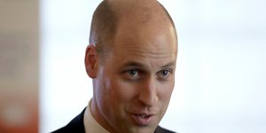 Ο πρίγκιπας Ουίλιαμ με τη νέα του κόμμωση (Φωτογραφία: ΑΡ) 