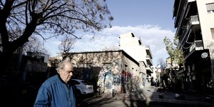 Οδηγός επιβίωσης για δανειολήπτες και εγγυητές δανείων που περνούν σε fund /Φωτογραφία: Sooc