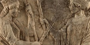Ανάγλυφο με παράσταση Δήμητρας και Κόρης