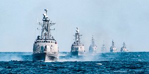 Πυραυλάκατοι του Πολεμικού Ναυτικού πλέον σε σχηματισμό στο Αιγαίο / Φωτογραφίες: ΥΠΕΘΑ