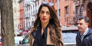 Η Αμάλ Κλούνεϊ στη Νέα Υόρηκ. Φωτογραφία: Splash News