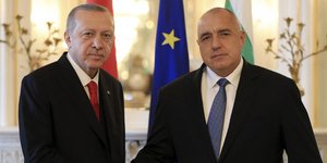 Ερντογάν και Μπορίσοφ στη Βάρνα (Φωτογραφία: AP/ Murat Cetinmuhurdar)