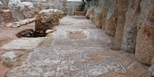 Χρονολογούνται στον 4ο και 5ο αι μΧ