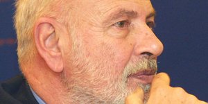 Η κηδεία του θα γίνει δημοσία δαπάνη