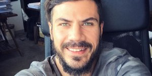 akis_petretzikis/instagram