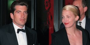 Τζον Φιτζέραλντ Κένεντι ο Νεότερος & Κάρολαιν Μπέσετ (Φωτογραφία: AP)