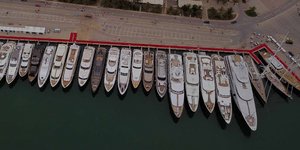 Η ελίτ των πολυτελών γιοτ της Ευρώπης πολιορκούν το Ναύπλιο / Φωτογραφίες: Studio B&G