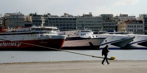 Φωτογραφία: Eurokinissi- Δεμένα τα πλοία στα λιμάνια