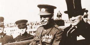O Ρεζά Σαχ Παχλεβί και ο Μουσταφά Κεμάλ Ατατούρκ (Φωτογραφία: Wikipedia) 