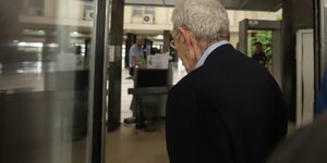 Να εφαρμοστεί ο νόμος
