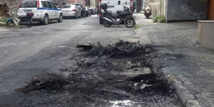 Συνάντηση με τον Αλέκο Φλαμπουράρη έχουν ζητήσει οι κάτοικοι των Εξαρχείων / Φωτογραφία: EUROKINISSI/ΧΡΗΣΤΟΣ ΜΠΟΝΗΣ
