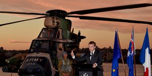 Ο Γάλλος πρόεδρος Μακρόν υπέγραψε πολλές συμφωνίες στην Αυστραλία (Φωτογραφία: ΑΡ)