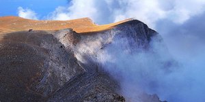 «Μα υπάρχει ο Όλυμπος; Δεν είναι μυθικό βουνό; » φωτογραφία: wikipedia