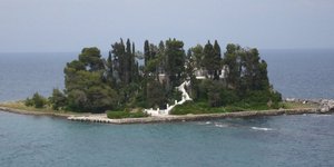 Το Ποντικονήσι της Κέρκυρας. Φωτογραφία: Βικιπαίδεια