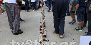 Σουβλάκι για ρεκόρ Γκίνες/ Φωτογραφία: tvstar.gr
