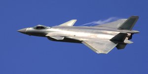 Kινεζικό μαχητικό stealth J-20 πέμπτης γενιάς (Φωτογραφία: ΑΡ)