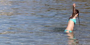 Εχει αρθεί η απαγόρευση κολύμβησης