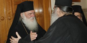 Του ευχήθηκαν για τη γιορτή του