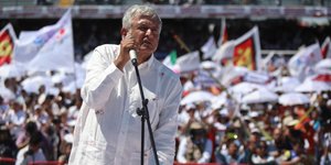 O αριστερός προεδρικός υποψήφιος Αντρές Μανουέλ Λόπες Ομπραντόρ (Φωτογραφία: ΑΡ) 