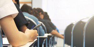 Πανελλήνιες εξετάσεις. Φωτογραφία: Shutterstock/AimPix