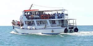 Μπορεις να πάρεις και το σκύλο σου με το λουρί του