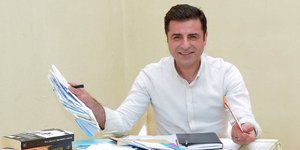 O Σελαχατίν Ντεμιρτάς/ Φωτογραφία AP images