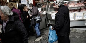 Οι συνταξιούχοι του ΟΓΑ θα πρέπει να είναι πολύ προσεκτικοί με την επιλογή των συντάξεων χηρείας/Φωτογραφία: Eurokinissi