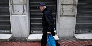 Τέλος το ΕΚΑΣ για τους χαμηλοσυνταξιούχους από το 2020/Φωτογραφία: Eurokinissi