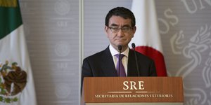 Ο Ταρο Κονο/ Φωτογραφία AP images