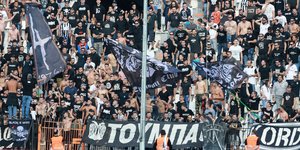 Φίλαθλοι του ΠΑΟΚ(Φωτογραφία: ΜΟΤΙΟΝΤΕΑΜ)