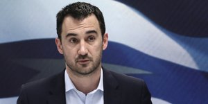 Ο Αλέξης Χαρίτσης/ Φωτογραφία intime