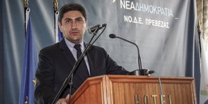 Ο Λευτέρης Αυγενάκης (Φωτογραφία: EUROKINISSI/ΓΙΩΡΓΟΣ ΕΥΣΤΑΘΙΟΥ)