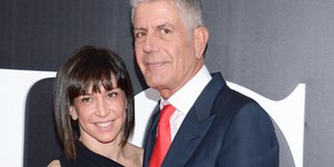 Ο Άντονι Μπουρντέν με την πρώην σύζυγό του