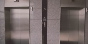 Ανελκυστήρες/Φωτογραφία: Pixabay