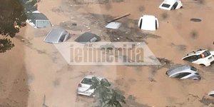 Βούλιαξαν ΙΧ σε πάρκινγκ στη διασταύρωση Κηφισίας και Σώρου